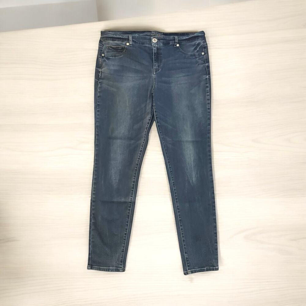 Maurices Women's Medium Wash High-Rise Stretch Skinny Jeans 29.5" Inseam SZ 20